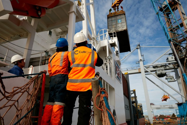 Försvarslogistik med sjöfrakt